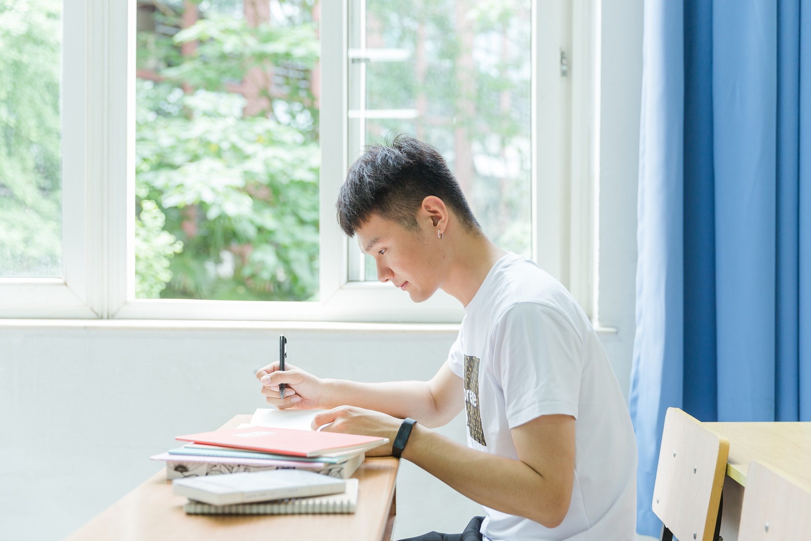 初中男生发型寸头,学生头男初中寸头(4) - 伤感说说吧